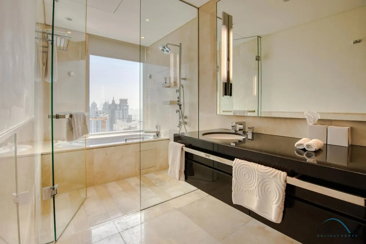 Pristine 3Br At The Address Residences Dubai Marina By Deluxe Holiday Homes 아파트